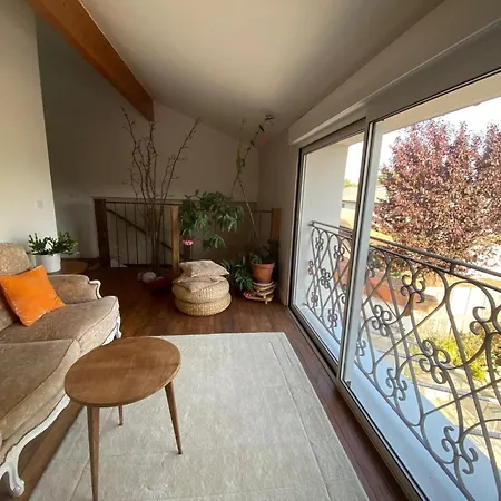 Les Chantours, Domaine Naturel Arbore Et Fleuri De15 Hectares 3*